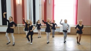 Повар Булочка танец для детей