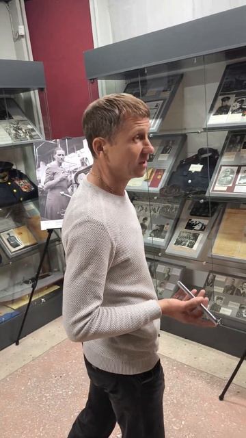 Заехали в музей "Подвиг" в Бердянске, стартовала новая выставка "Освобождение путь к Победе и Тыл" смотреть онлайн
