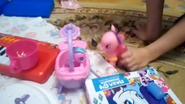 Жизнь пони в доме!!!  [Новый дом] ШОК!!