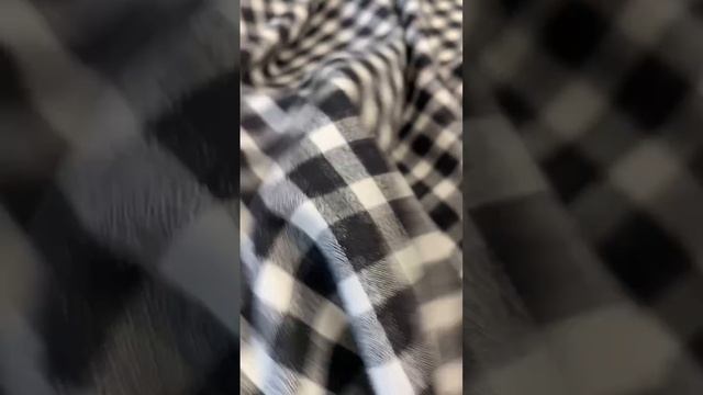 Шерсть с шелком в черно-белую клетку Виши Шерсть 90%Шел? смотреть онлайн