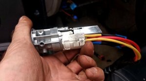 Как заменить контактную группу в замке зажигания CITROEN XSARA PICASSO