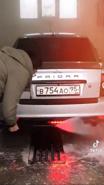 сочная жопа у ПРИОРЫ не правда ли?