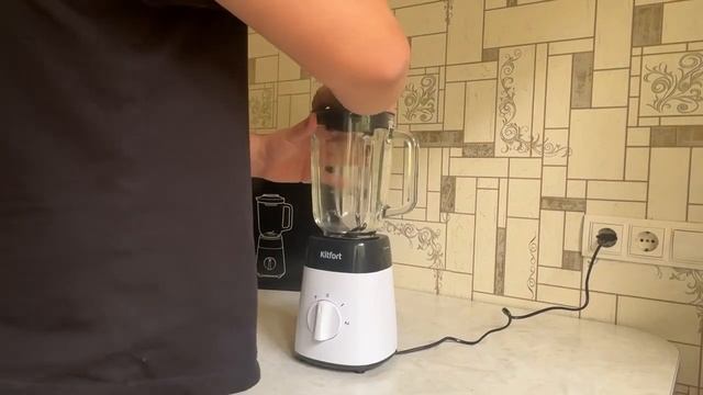 Распаковка и рецепт жиросжигающего коктейля с Kitfort KT-1381 смотреть онлайн