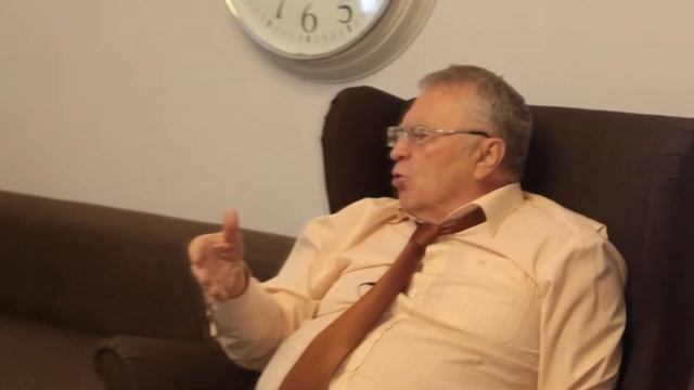 Жириновский противоречит сам себе ("НЕ ПОЙМАН - НЕ ВОР" №1) смотреть онлайн