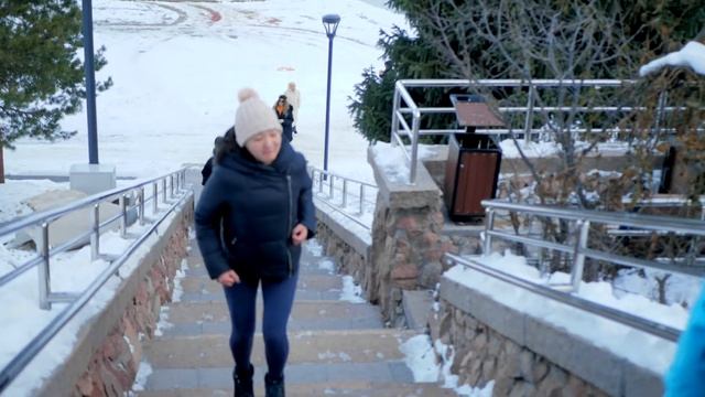 Утреннее кардио в горах смотреть онлайн