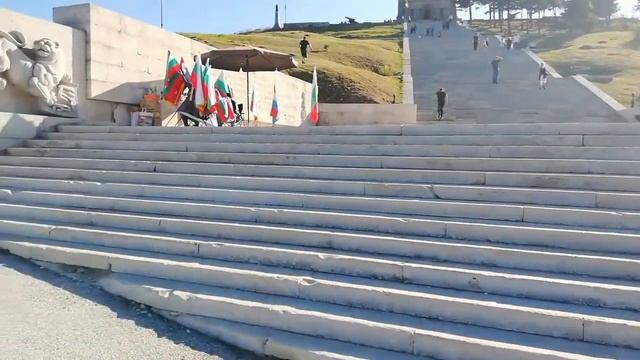 Разходка до Бузлуджа и Шипка смотреть онлайн