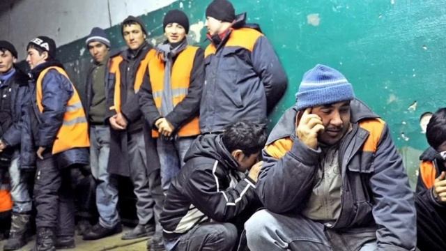 РОССИЯДА ИШЛАЁТГАНЛАР УЗОК КУТИЛГАН КАРОР ИМЗОЛАНДИ ПРЕЗИДЕНТ ФАРМОНИ смотреть онлайн