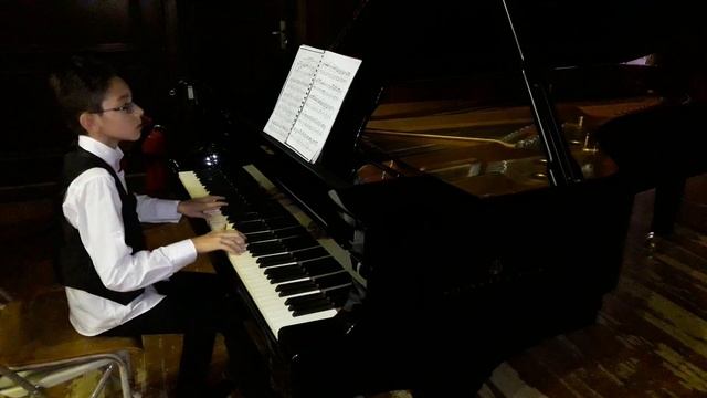 Томас Симеонов - Вариации А. Дюбюк