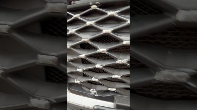 Chery Tiggo 7 Pro Max, полировка хром вставок на решетке радиатора, часть 1