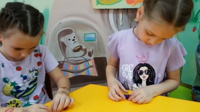 Lerusiti Лепят тапочки смотреть онлайн