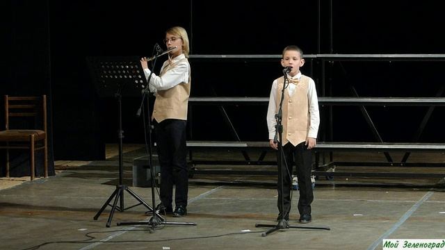 Маленький принц. Поет Матвей Толстов, партия флейты - Ерофей Рудаков смотреть онлайн