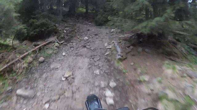 найкрасивіший підйом на Говерлу(2половина) з Козмєщіка Loncin LX300