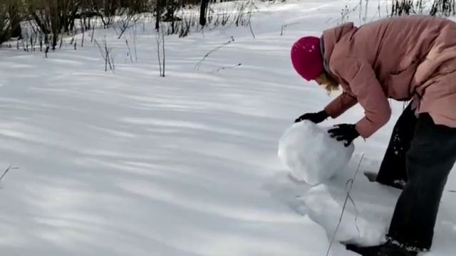 Как мы снеговика лепили...
