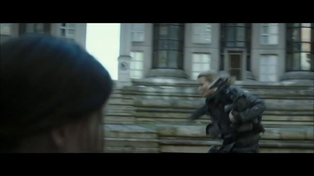 Голодные игры Сойка пересмешница Часть II смотреть онлайн