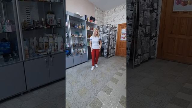 Вязаный джемпер и женские кеды Кристал ||| Людмила Стадник