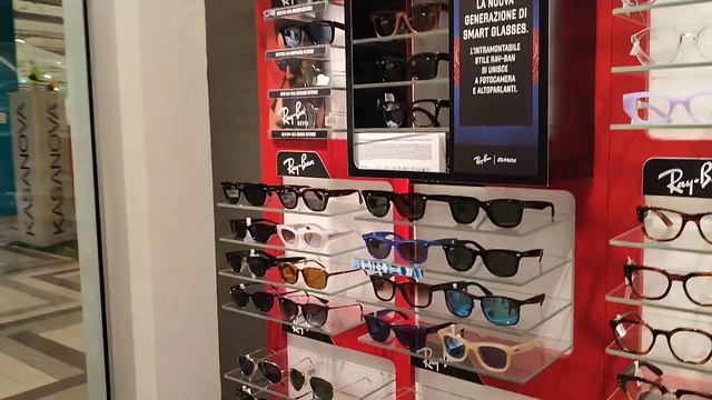 Идём очки забирать🤓😎. Моя новая куртка радует☺️. смотреть онлайн