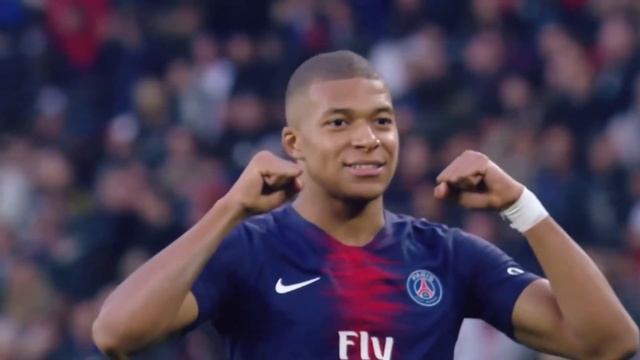 Роналду не попал в заявку на матч| Зидан прокомментировал поступок Бэйла| Азар о предложениях ПСЖ