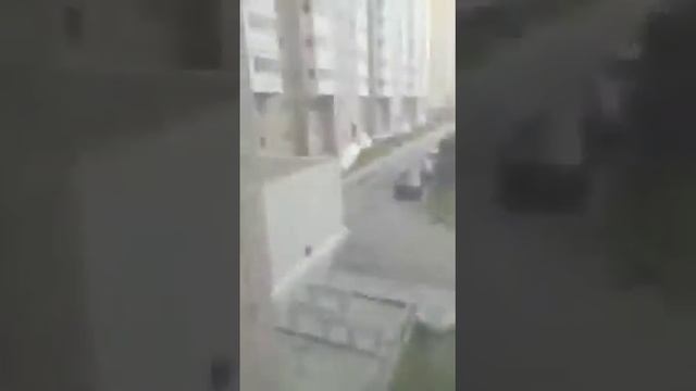 Балкон есть а двери нет😂 смотреть онлайн