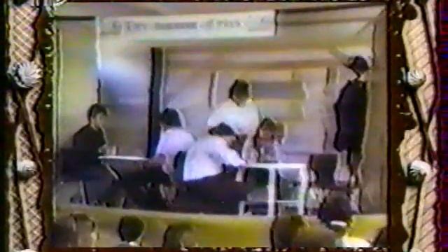 Сам себе режиссёр (1996) [сюжет#009] Рок-Н-Ролл