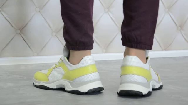 Женские кожаные кроссовки желтого цвета с перфорацией (RV1132 белперфжелт) смотреть онлайн