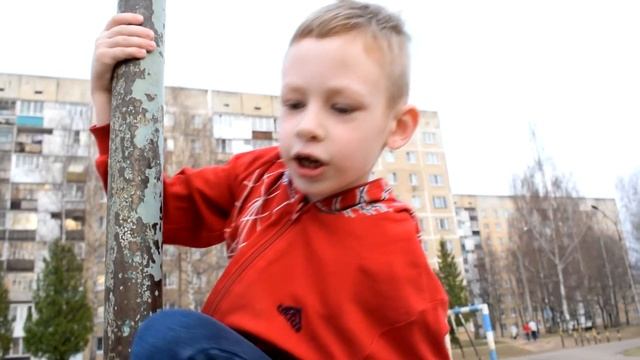 Занимайся спортом с человеком пауком