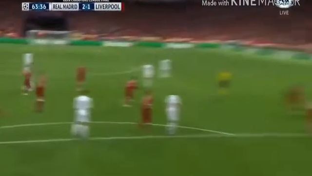 Гол Гарета Бейла через себя.