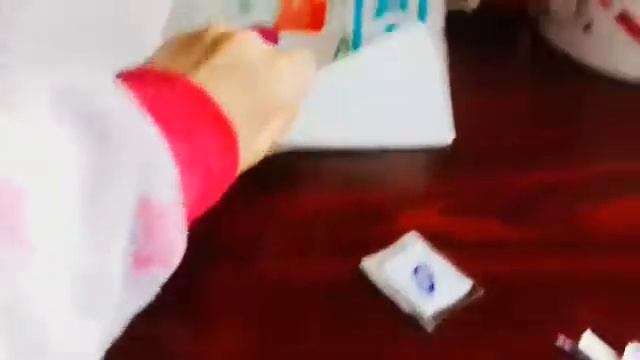 Открываем бумажные подарочки!☺☺😘😘😘😘 смотреть онлайн