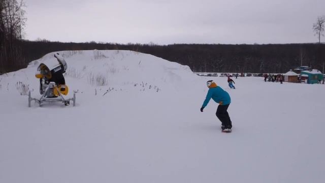 Снег фановый год