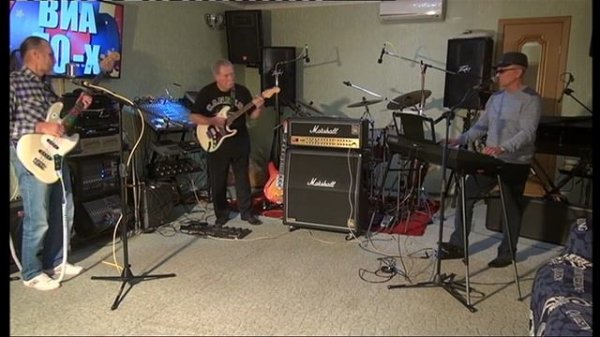 "Я иду тебе на встречу". Исполняет кавер-группа "Белый Омут".