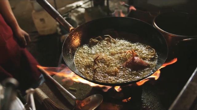 сделать заказ можно через ссылку в шапке профиля