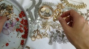 180. 3 часть распаковки большого лота с бижутерией Sarah Coventry