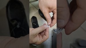 автоматические, механические, шнурки и их секрет уста?