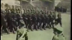 30 мая 1912 г. Торжественное шествие военных подразделений возле памятника императору Александру III