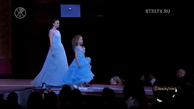 "Платье города 2019" в формате #NoComments смотреть онлайн