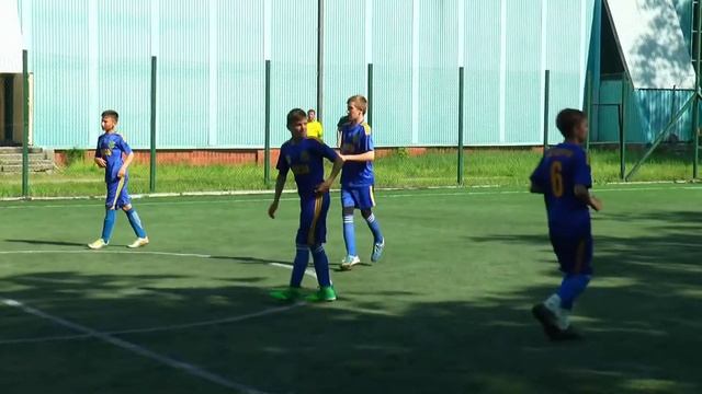 2 тур Обзор ДЮСШ-7-2 – ДЮСШ Богодухов Группа «В» (18.05.2019) смотреть онлайн