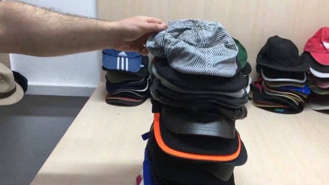 20842. Кепка. Сорт 1-й. Лот - 4. Вага - 25 кг.