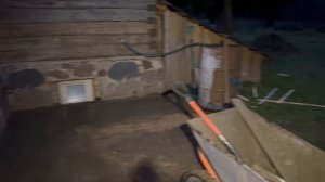 Делаю отмостку. Утепляю стену погреба у столетнего дома: Пеноплэкс для теплой отмостки #хочувдеревню