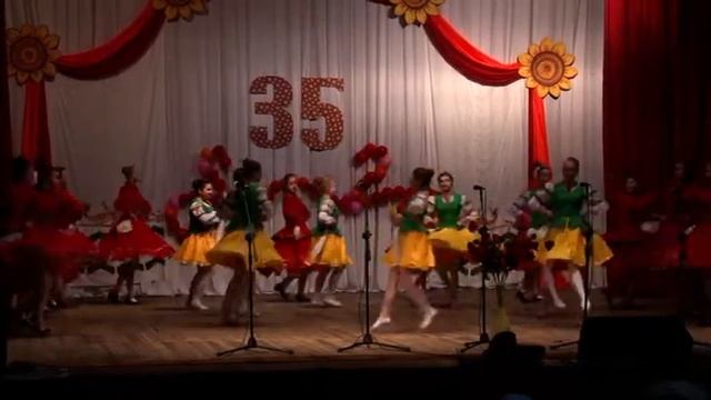 Хореографический ансамбль "УЗОРИЦА" смотреть онлайн