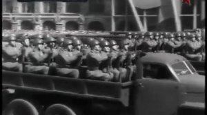 1 мая 1945 года. Военный парад в Москве, на Красной площади.