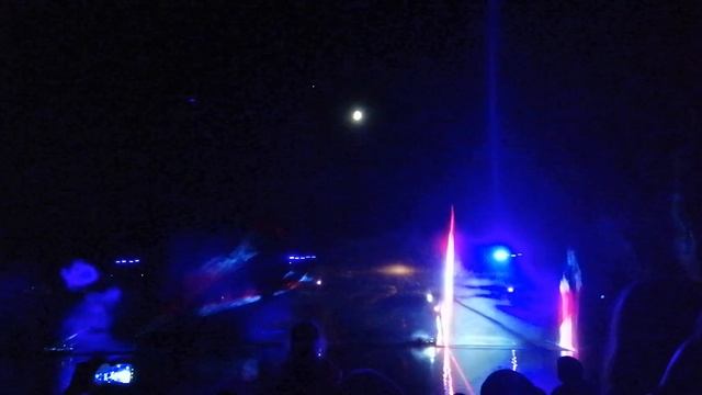 Лазерное шоу на воде. Водное шоу в Покровске. День шахтёра 2020 часть 3 смотреть онлайн
