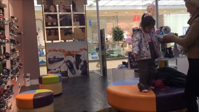 Выбираем комбинезон на зиму. We Choose Overalls For The Winter.