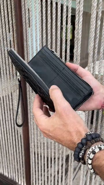 Кошелек из кожи питона