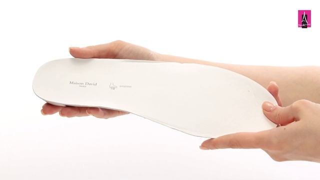 4095153 Видеообзор I Мужские кроссовки MAISON DAVID смотреть онлайн