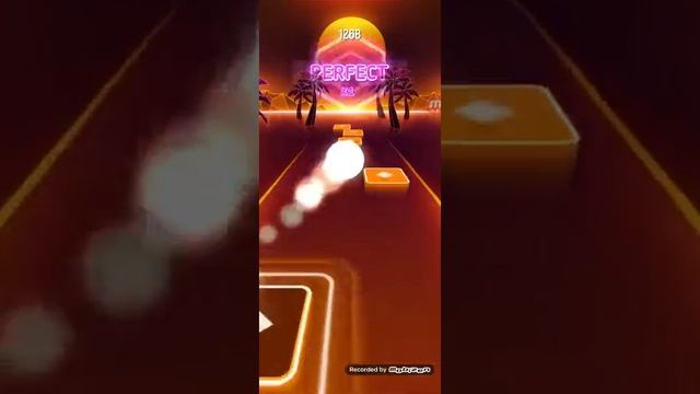 Я сыграл до 2869 в игре Tiles Hop смотреть онлайн