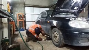 Ланос 1.5 оборвало ремень ГРМ. Не беда.