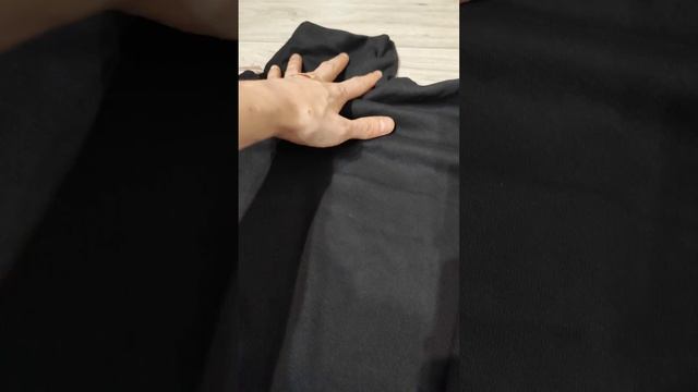 Черный костюм с водолазкой на флисе