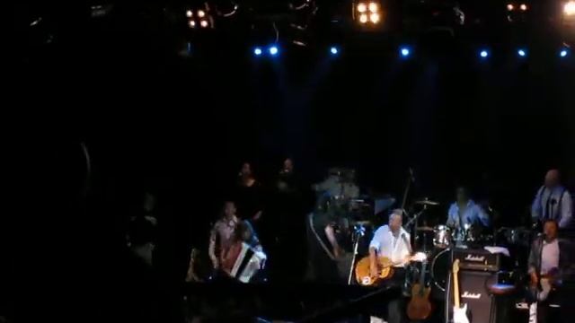 Концерт Гарика Сукачева