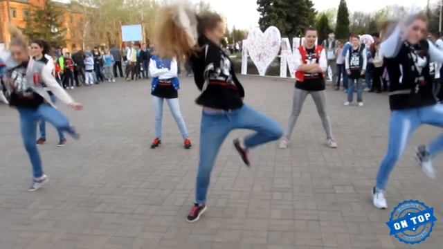 ON TOP DANCE SCHOOL выступление на ДЕНЬ ГОРОДА | HIP-HOP | BREAK DANCE | HOUSE DANCE | НИКОПОЛЬ 201