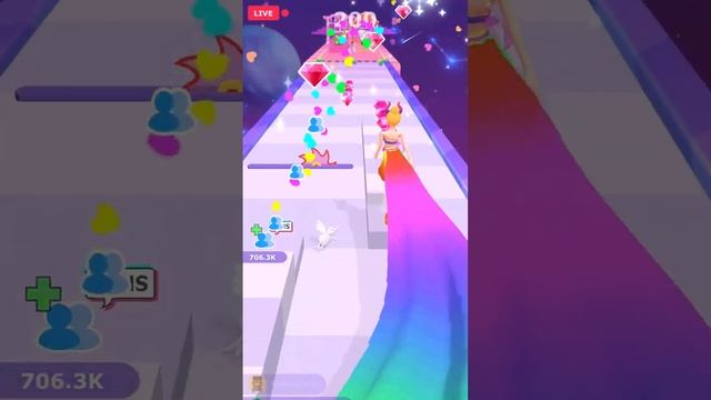 Танцующее платье: девушка собирает банты, ее фата удли смотреть онлайн