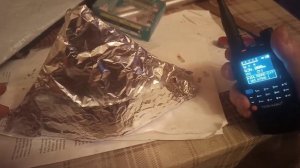Шапочка из фольги, защита от рептилоидов.
